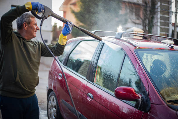 Why Choose Our Certified Pressure Washing Experts for Your Project Needs in Kingsland, GA?